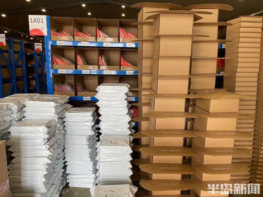 半島觀察丨一條蓋毯爆火背后的童裝江湖：3000家企業(yè)即墨鏖戰(zhàn)，如何贏得三孩商機(jī)