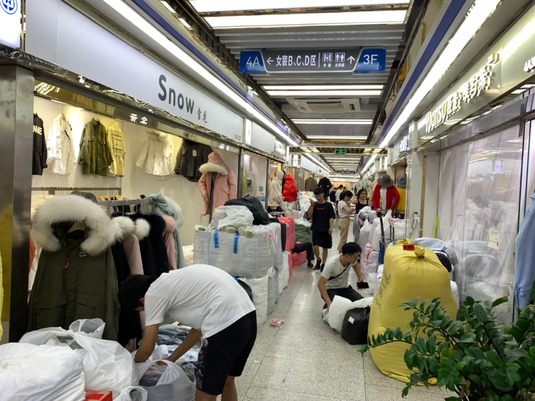 批發(fā)鞋子哪里進(jìn)貨便宜（鞋子哪里進(jìn)貨便宜時尚質(zhì)量好）