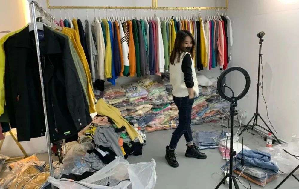 賺不到錢的流量扶持，服裝廠老板逃離淘抖快