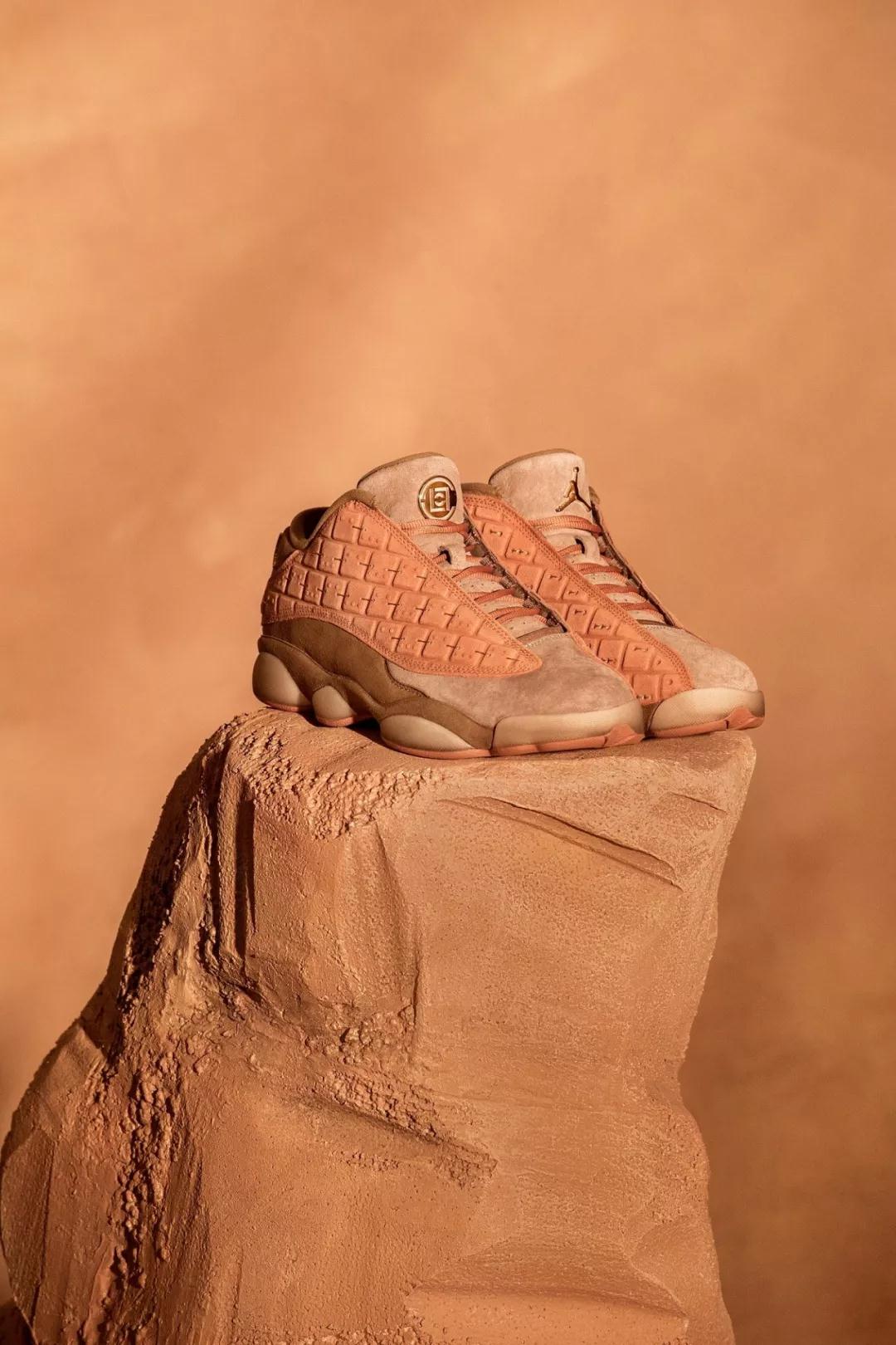 冠希帶著 CLOT 去西安考古？AJ13 “兵馬俑” 官方美圖釋出