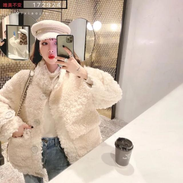 男女鞋，女裝童鞋，全部廠家一手貨源，花最少的錢買到滿意的東西