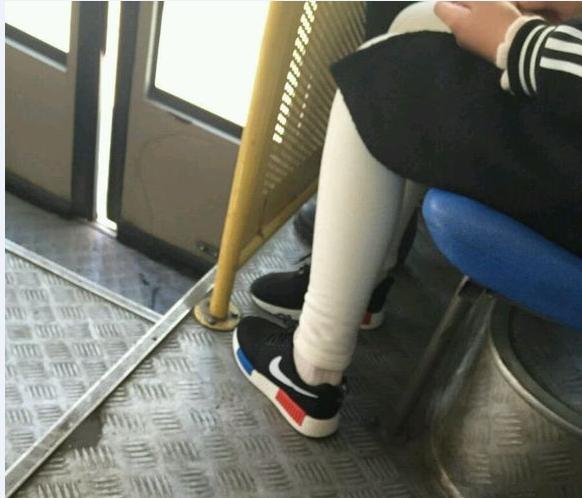 廠貨、A貨、仿貨、原單、裁片鞋等等，現(xiàn)在看來都只是叫法不同的假貨而已