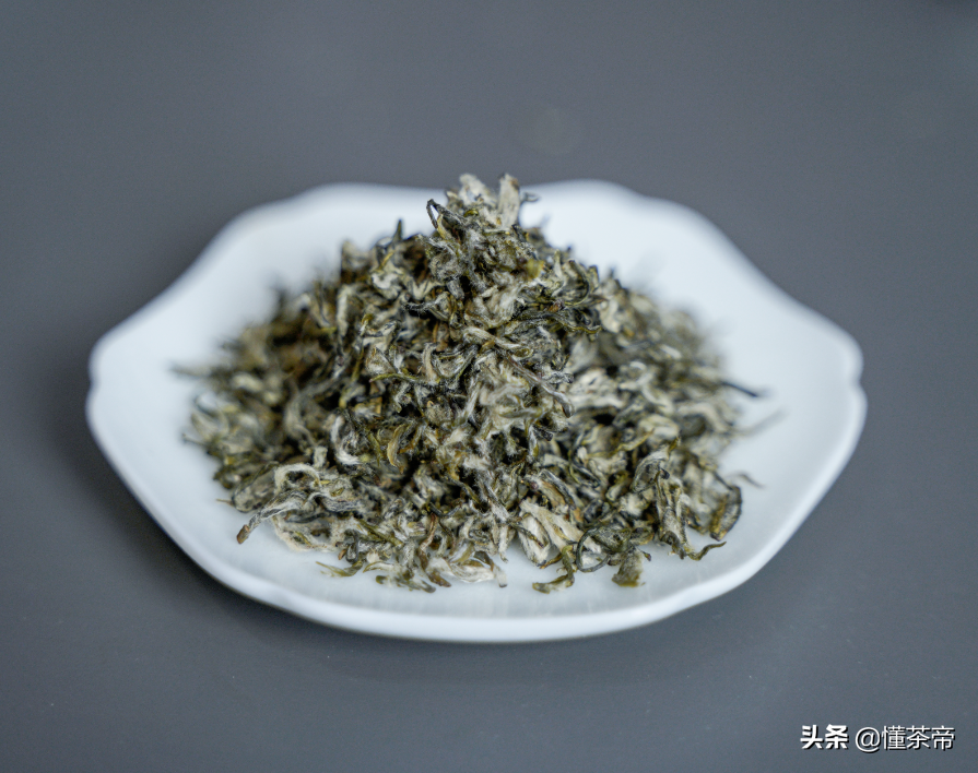 六大茶類(lèi)代表名茶有哪些？喝過(guò)三款以上才稱(chēng)得上大神
