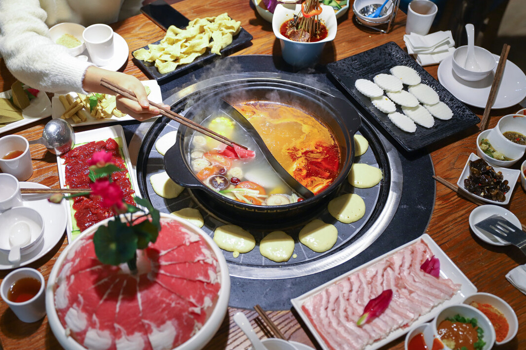 美食自媒體好做嗎？美食教程類(lèi)自媒體好做嗎？