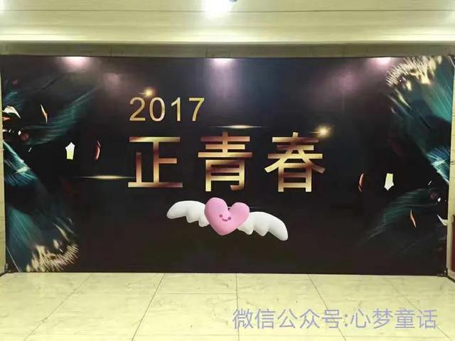 服裝導(dǎo)購(gòu)員是干什么的（服裝導(dǎo)購(gòu)員是什么工作）