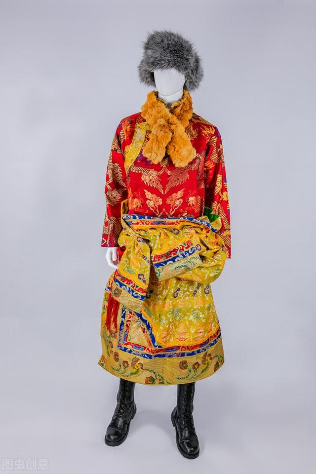 云南少數(shù)民族服飾特點(diǎn)（西北地區(qū)少數(shù)民族服飾特點(diǎn)）