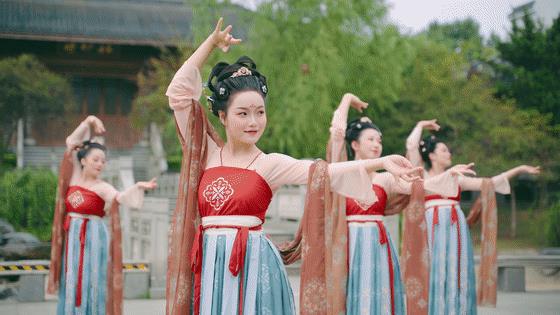 祖國你好,廣場(chǎng)舞（中國你好廣場(chǎng)舞祖國你好廣場(chǎng)舞）