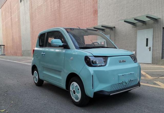 富路老年代步車四輪電動車，富路老年代步車四輪三缸燃油車最新價格？