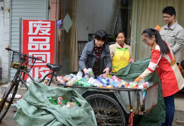 peek廢品塑料多少錢一公斤，pe材料多少錢一公斤？