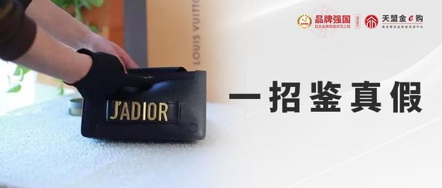最貴的愛(ài)馬仕包包多少錢(qián)（愛(ài)馬仕包包多少錢(qián)圖片）