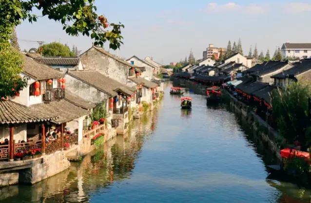 擺地攤的貨源從哪里批發(fā)襪子？擺地攤的貨源從哪里批發(fā)襪子呢？