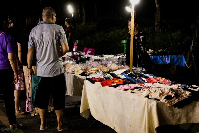 哪個(gè)app批發(fā)衣服最便宜，便宜批發(fā)app？