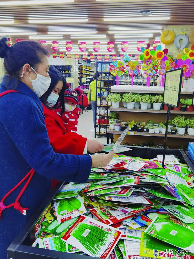 義烏批發(fā)市場(chǎng)進(jìn)貨網(wǎng)有哪些，義烏批發(fā)市場(chǎng)進(jìn)貨網(wǎng)下載？