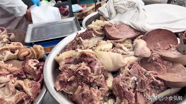 熟豬頭肉批發(fā)5元一斤多少錢，熟豬頭肉批發(fā)5元一斤多少錢一個？