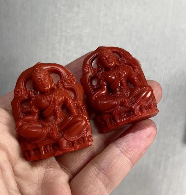 南紅瑪瑙手串批發(fā)價(jià)格多少，南紅瑪瑙手串的價(jià)格？