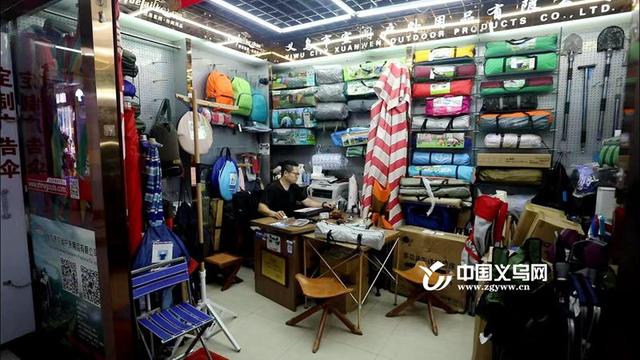 廣州戶外用品批發(fā)市場(chǎng)在哪里，北京戶外用品批發(fā)市場(chǎng)在哪里？