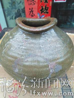 酒壇子批發(fā)廠家100斤，2000斤酒壇子批發(fā)廠家？