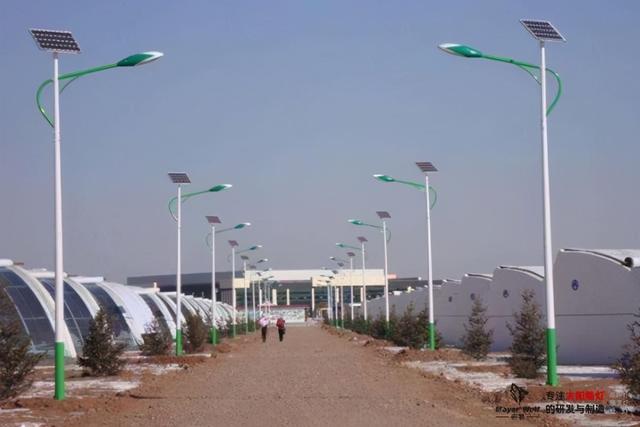 太陽能路燈批發(fā)廠家，太陽能路燈批發(fā)廠家直銷？