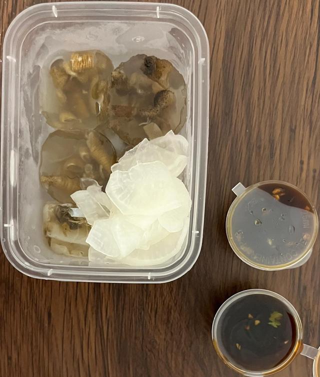 無骨雞爪多少錢一箱，無骨雞爪生鮮批發(fā)價格？