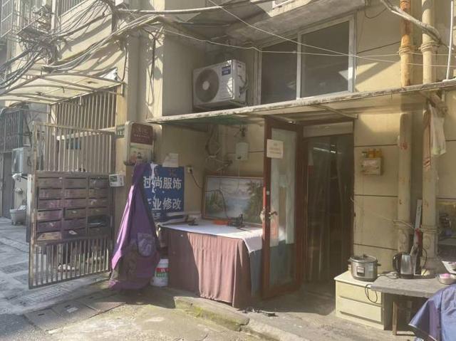 服裝批發(fā)5元到15元，服裝批發(fā)5元到15元地?cái)傄路l(fā)？