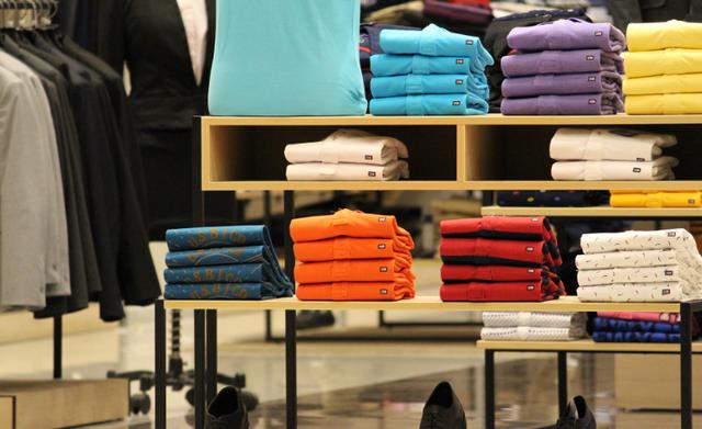 義烏5一10元服裝批發(fā)，義烏5一10元服裝批發(fā)市場在哪？