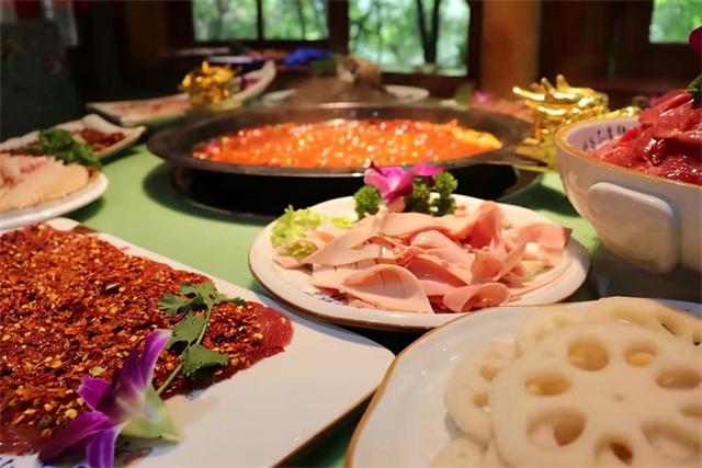 太原火鍋底料批發(fā)市場(chǎng)，成都最大的火鍋底料批發(fā)市場(chǎng)？