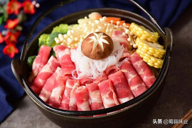 餐飲服務企業(yè)采購食品原料時應遵守的要求有哪些，餐飲服務企業(yè)采購食品原料時應遵守的要求有哪些內容？