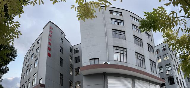 想開(kāi)個(gè)鞋店在哪進(jìn)貨好，想開(kāi)個(gè)鞋店在哪進(jìn)貨好呢？