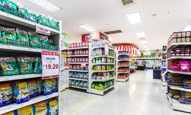 5塊5休閑零食進貨渠道安陽，安陽5.5元休閑食品批發(fā)？