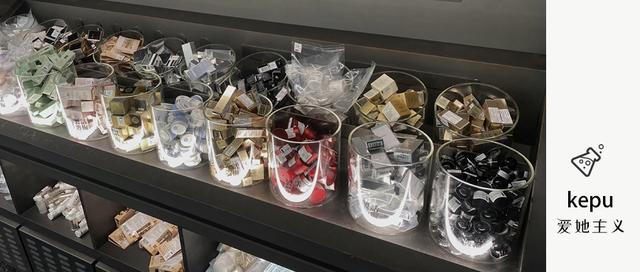 forget這護膚品太貴了，forget護膚品為什么貴？