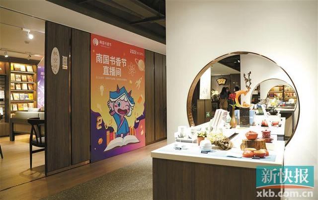 80后地?cái)偽膶W(xué)，地?cái)偽膶W(xué)的特點(diǎn)是什么？
