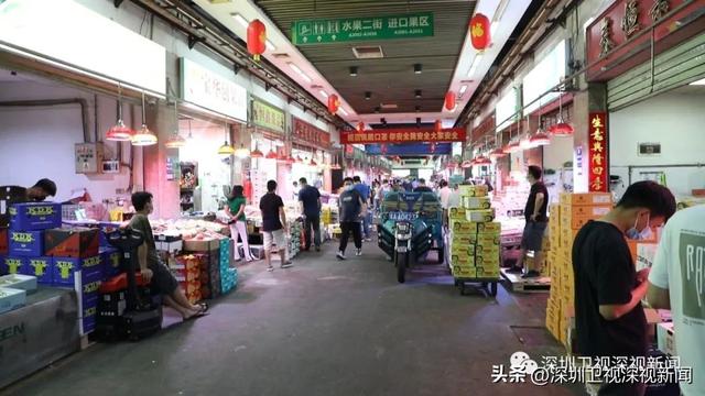 深圳水果批發(fā)市場哪里拿貨便宜在什么地方，深圳哪個(gè)批發(fā)市場的水果便宜？