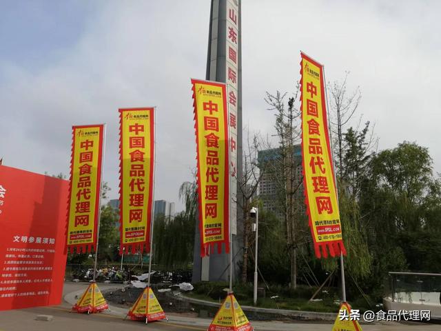 代理網(wǎng)址怎么變域名，代理網(wǎng)址域名？