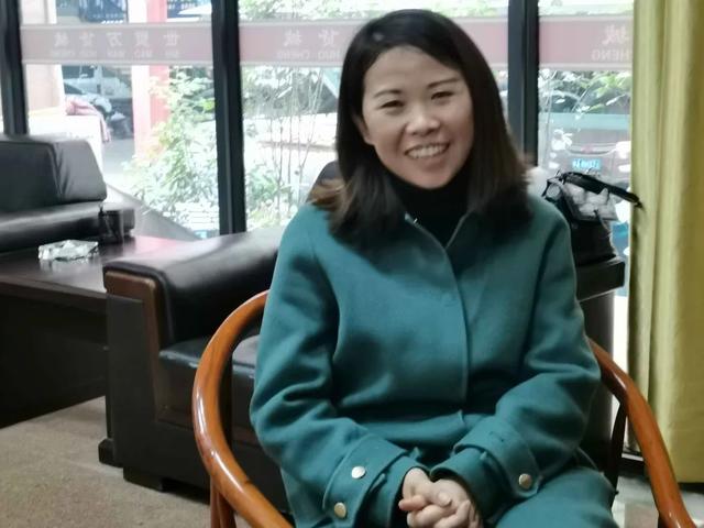 我想做免費(fèi)代理化妝品怎么做，我想做免費(fèi)代理化妝品怎么做呢？