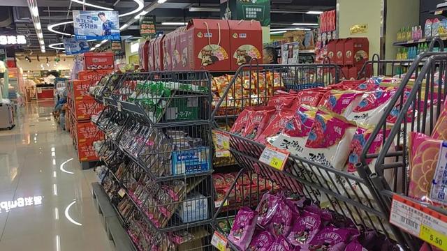 月餅批發(fā)市場進(jìn)貨渠道有哪些品牌，月餅批發(fā)市場進(jìn)貨渠道有哪些優(yōu)勢？