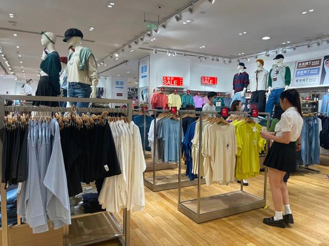 品牌撤柜男裝的進貨渠道，品牌撤柜女裝都去哪了？