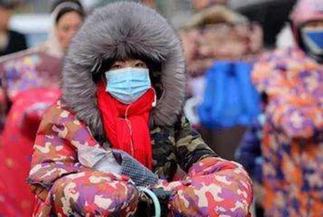 羽絨服批發(fā)哪里最便宜質(zhì)量好又好看，羽絨服哪里的好又便宜？