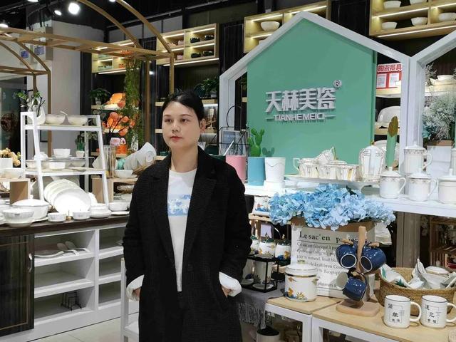 瓷磚批發(fā)市場在哪個地方最便宜的，陶瓷最大批發(fā)市場在哪里？