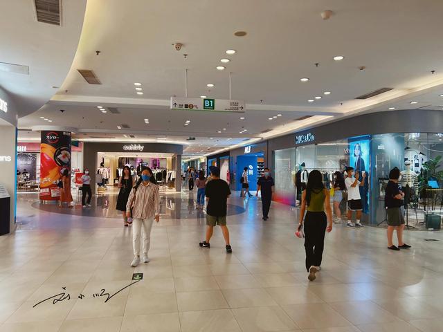廣州沙河服裝批發(fā)市場(chǎng)，廣州沙河服裝批發(fā)市場(chǎng)在哪個(gè)區(qū)？