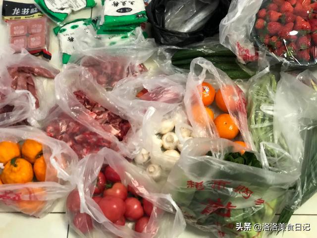 批發(fā)鮮花去哪里進(jìn)貨，鮮花批發(fā)怎么找貨源？