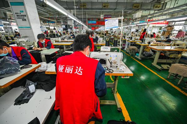 鄭州服裝批發(fā)市場在哪里，鄭州服裝批發(fā)市場在哪里進(jìn)貨？