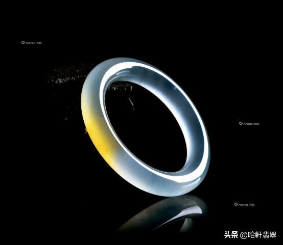 翡翠手鐲批發(fā)市場在哪里，平洲翡翠手鐲批發(fā)市場在哪里？