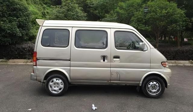 1萬以內(nèi)的二手面包車圖片及價(jià)格，面包車九座二手？