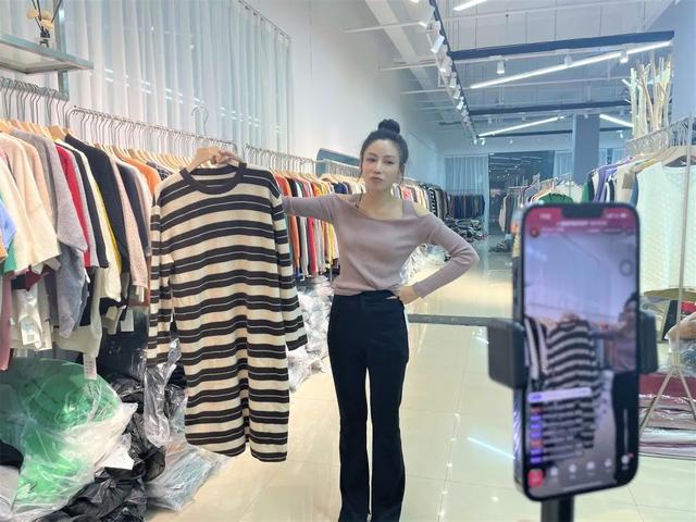 淘寶主播女裝貨源怎么找，淘寶主播女裝貨源怎么找的？