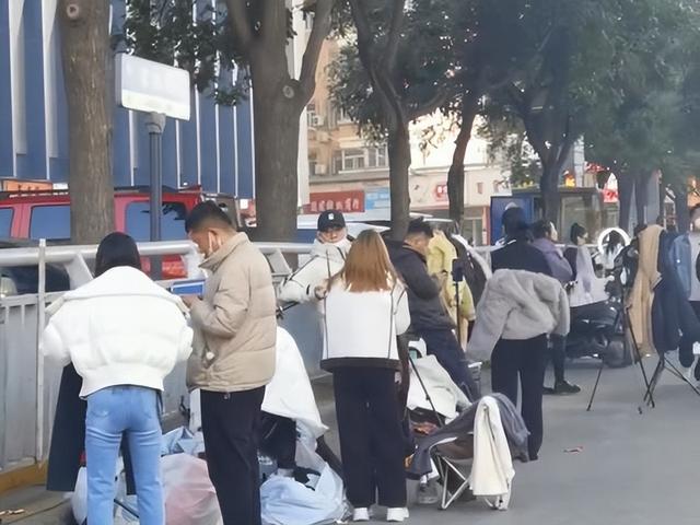 微商服飾貨源，微商服飾貨源網(wǎng)？