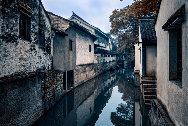 古越龍山黃酒價(jià)格表陳3年壇裝，古越龍山黃酒多少錢(qián)？