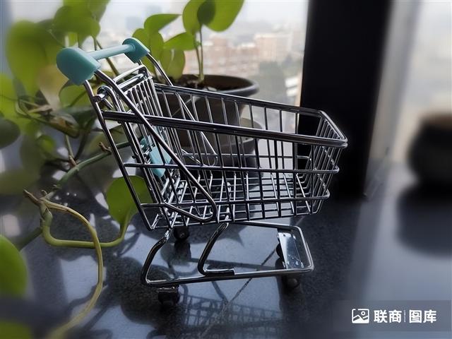 淘寶電商無貨源中間商是什么類目，電商有貨源跟無貨源的區(qū)別是什么？