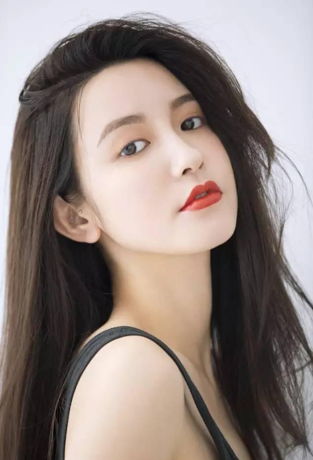 張大奕淘寶店怎么那么多人買(mǎi)，淘寶店主張大奕？