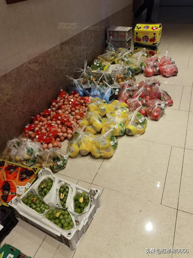 微商賣貨群，微商代購怎么找貨源？