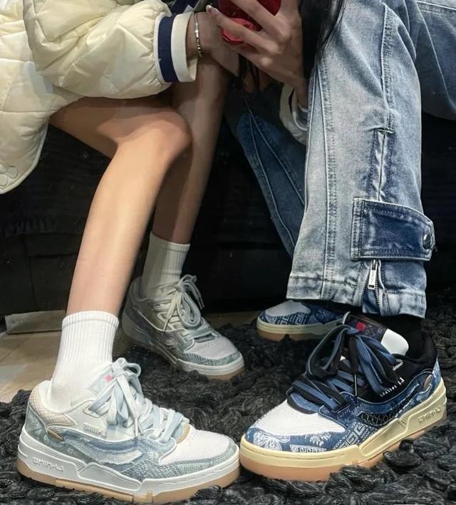李寧鞋子貨源，李寧鞋子貨源哪里找？